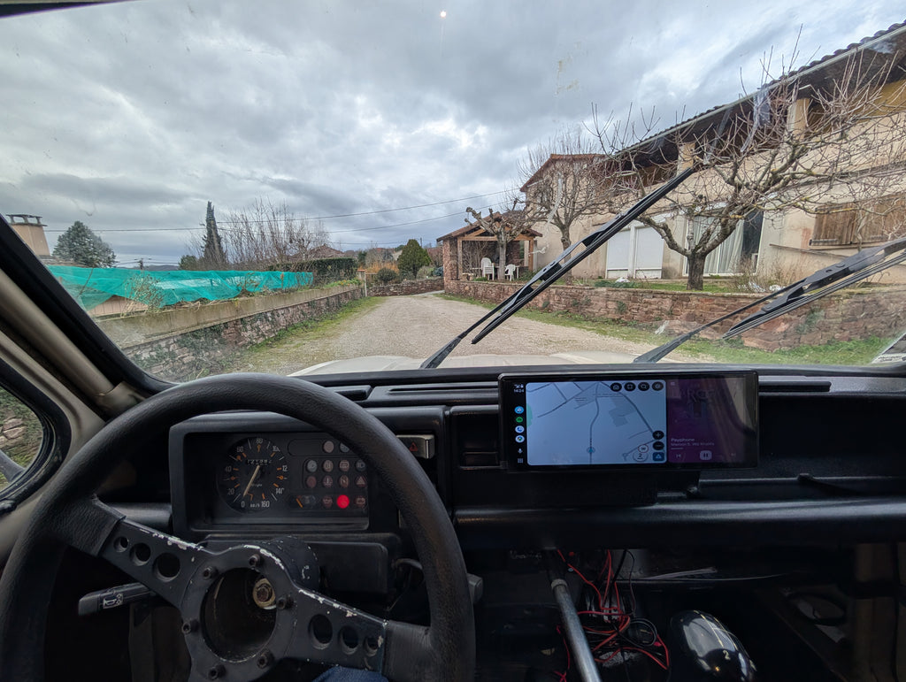 Support CarPlay / Android Auto sans fil pour Renault 4 — Fabriqué en France